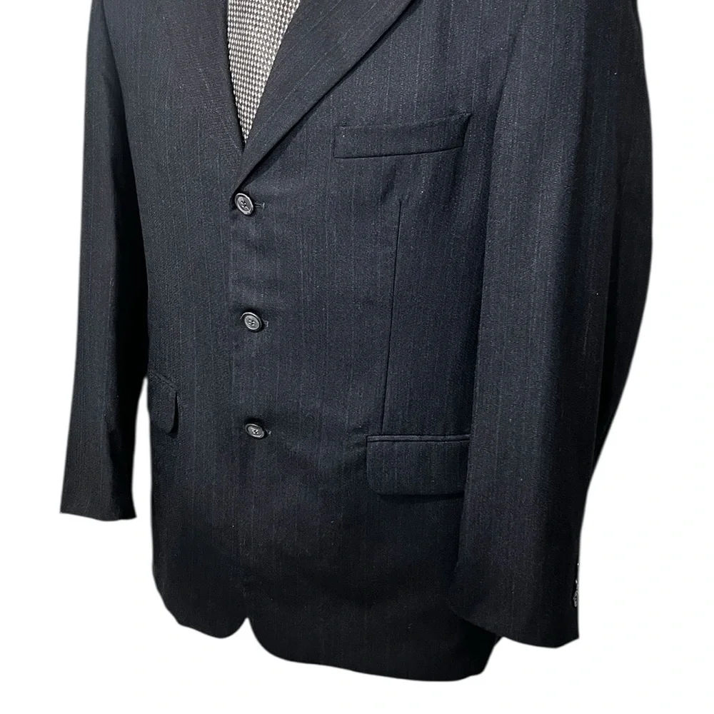 Classic Gray Men's Blazer with a slightly Blue Pinstripe very Subtle☑️VEN50 - Picture 4 of 12